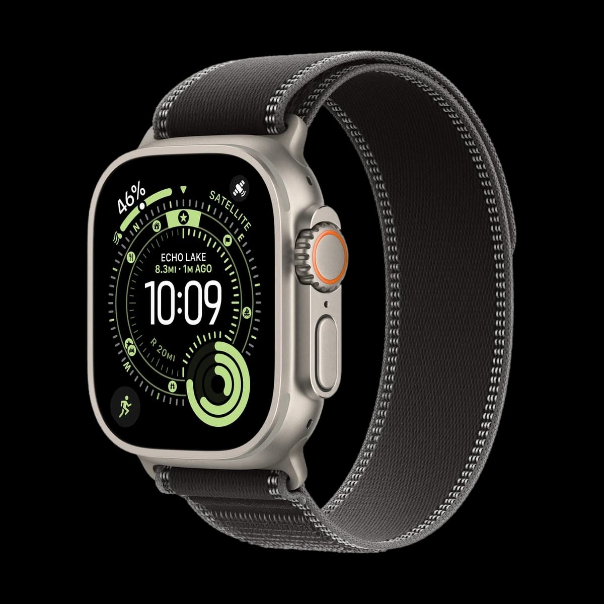 Apple Watch Ultra 3 (2025), 49 мм корпус из титана цвета «Natural», ремешок Trail Loop размера M/L цвета «Black/Charcoal»